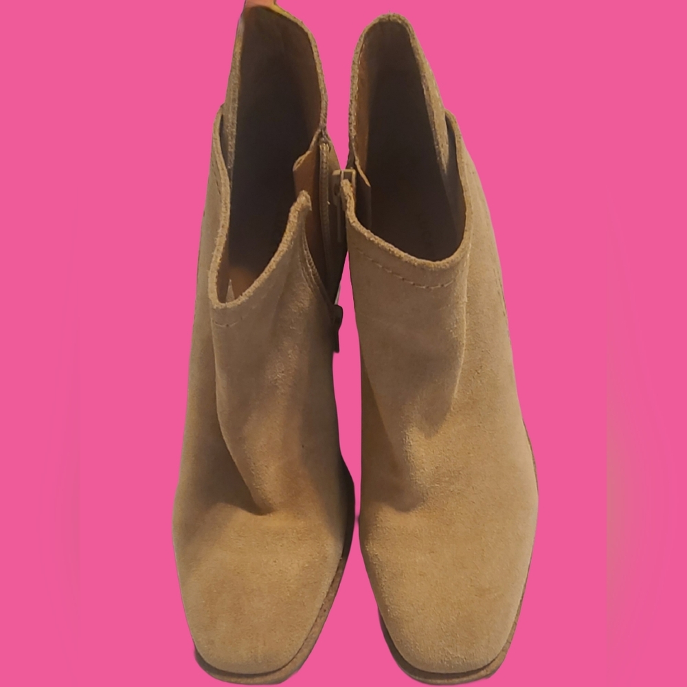 Lucky Brand Camel Suede Ankle Boots
